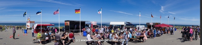 Pfingsten an der Seebrücke am Schönberger Strand
