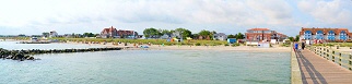 Schönberger Strand Seebrücke links