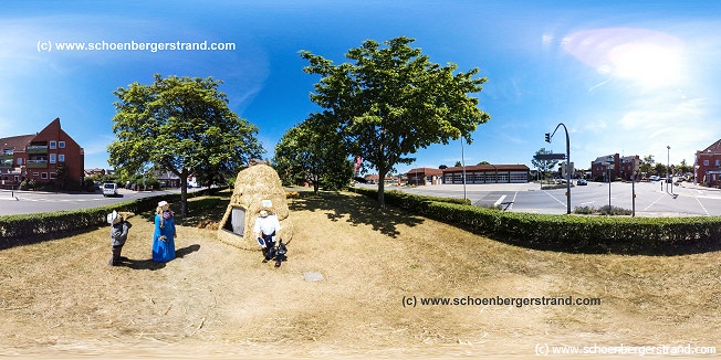 Strohfigur 2018 Schönberg