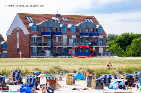 Blick vom Strand auf die Ferienwohnung
