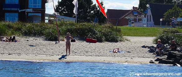 Blick von der Ostsee auf das Haus